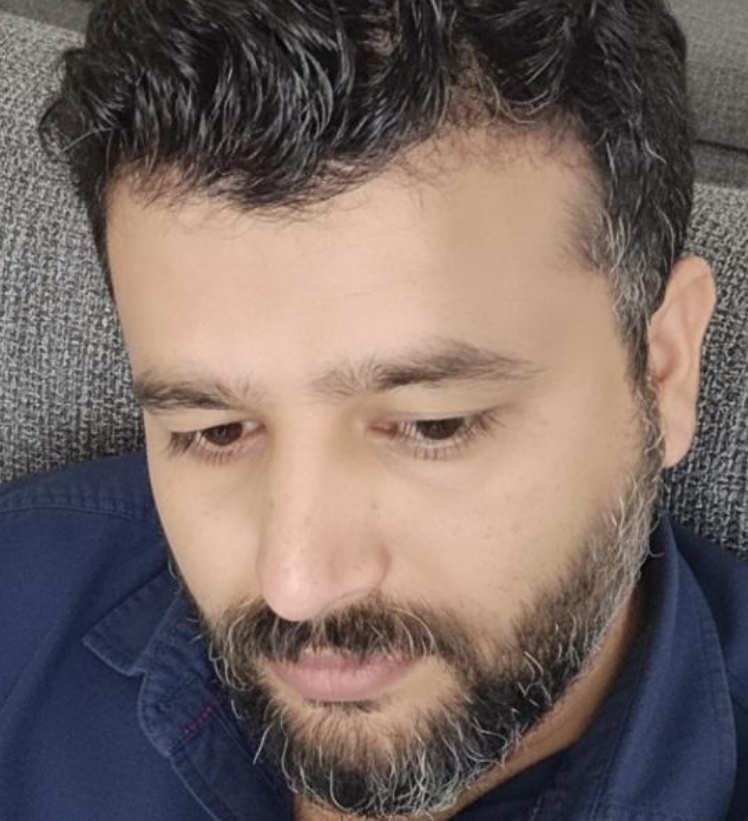 Dr Junaid Jahangir